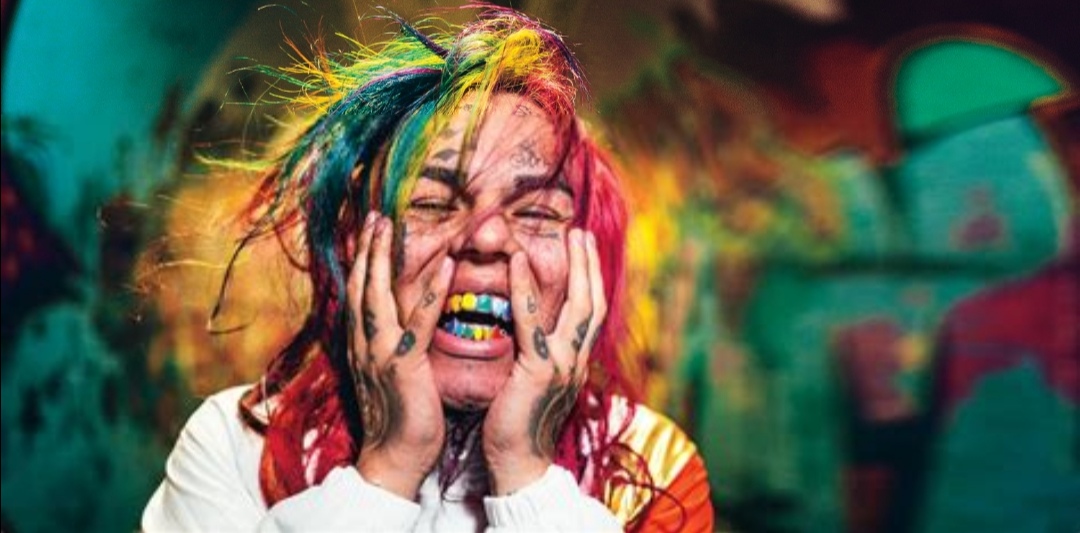 6ix9ine non registra nulla da mesi: carriera finita?