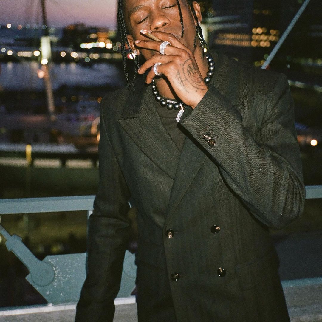 Il congresso degli USA non reputa Travis Scott responsabile della tragedia di Astroworld