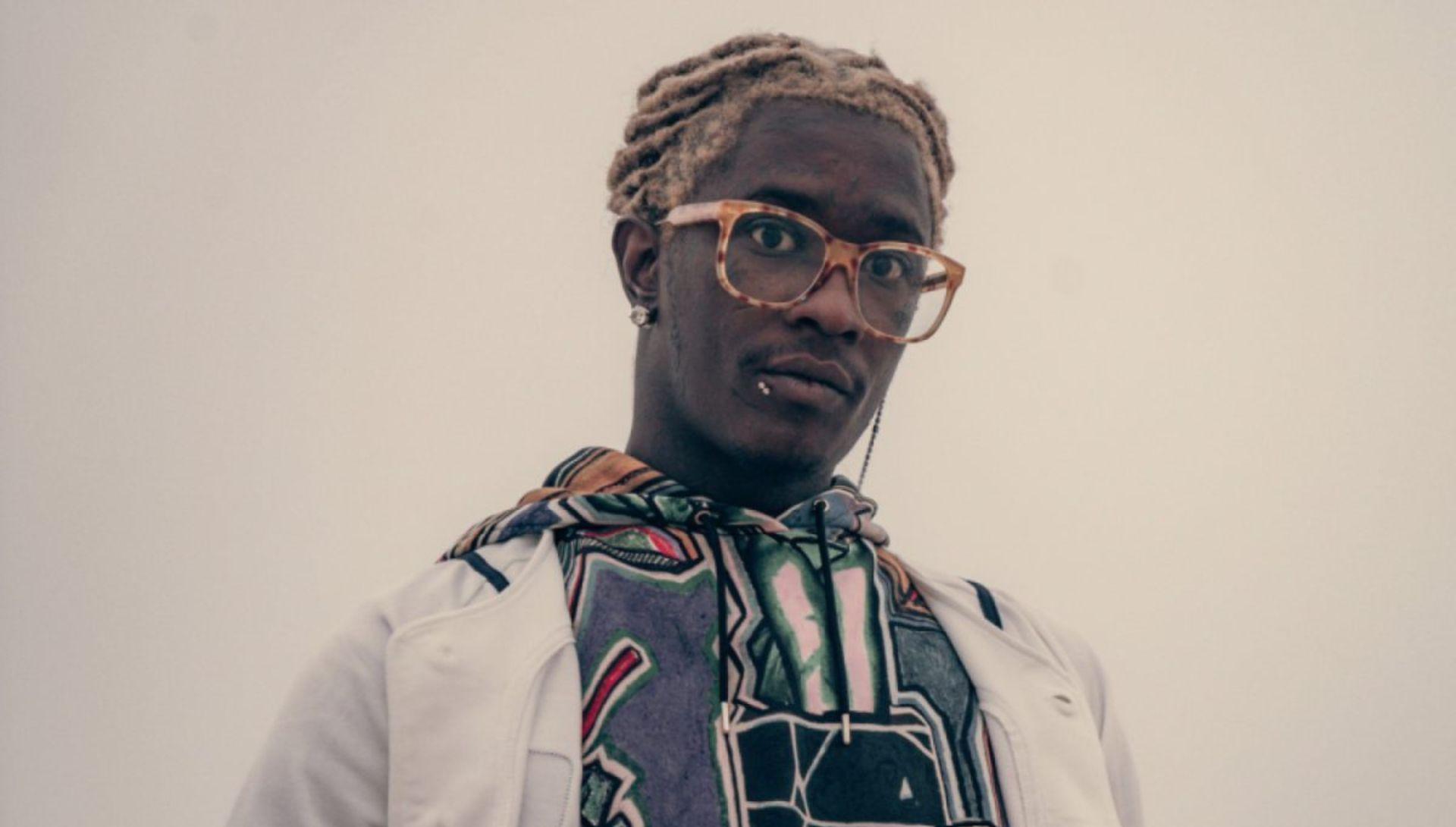 La biblioteca segreta nella cella di Young Thug