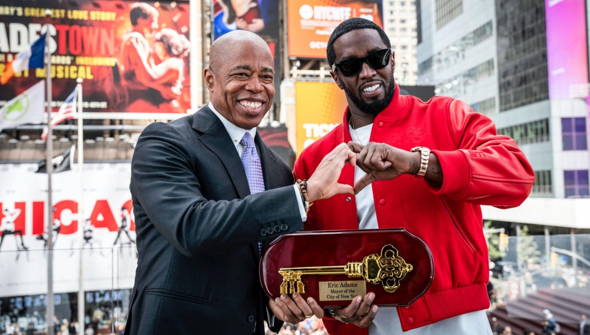 “Mr Combs è pregato di restituire le chiavi della città”, NYC contro Diddy