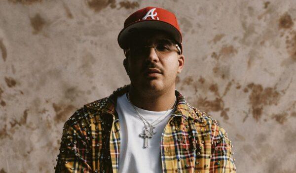 “Tutto è possibile”: nel nuovo disco Geolier rappa con 50 Cent e Pino Daniele